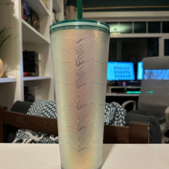 NWT Starbucks Tumbler Lot (7 cups) - Picture 4 of 8